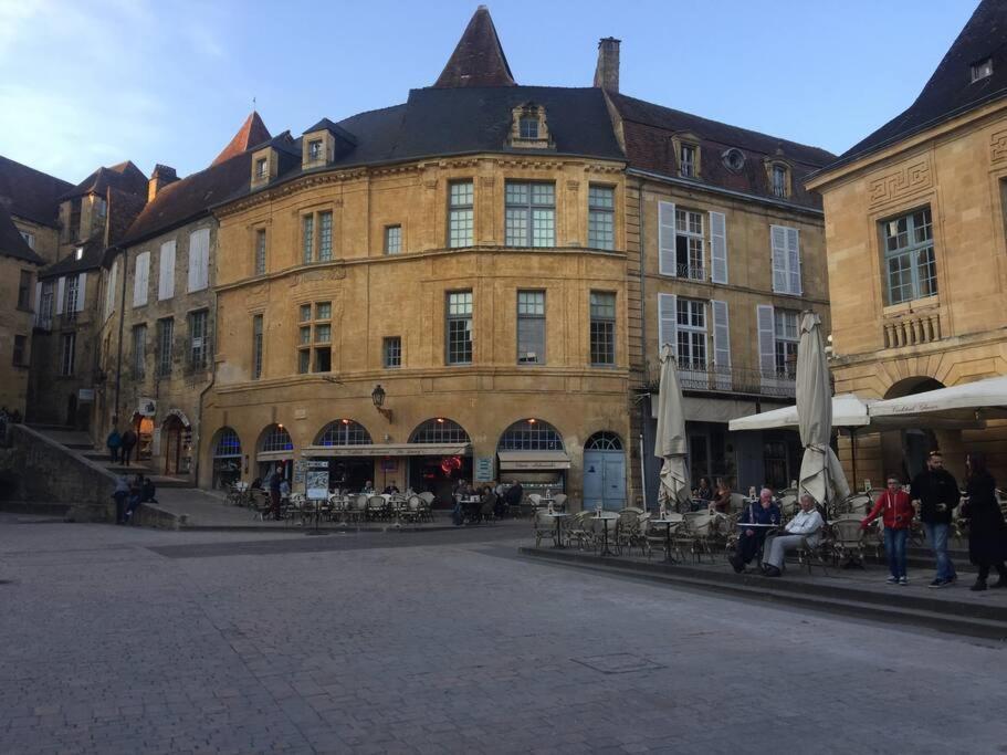 La Maison Valentin Au Coeur De La Cite Medievale Sarlat-la-Canéda Zewnętrze zdjęcie